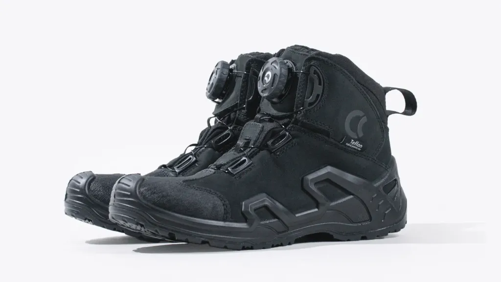 Bota Impermeável para Motociclista CC S301 com Ajuste por Disco (Preto, 39)